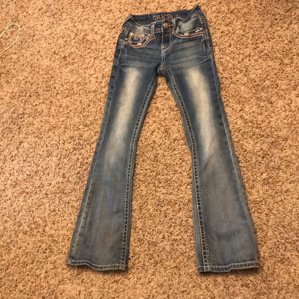 GRACE in L.A Jeans